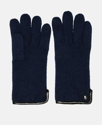 Wool gloves