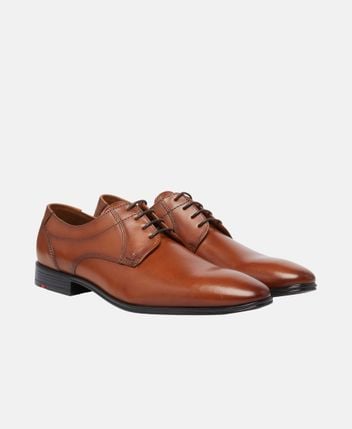 Lace-up shoes