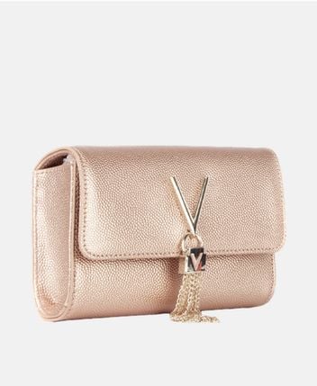 Clutch Divina