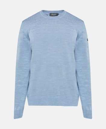 Wool pullover