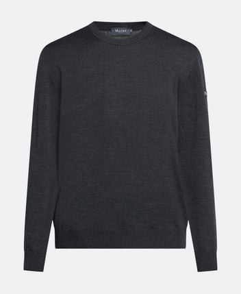 Wool pullover