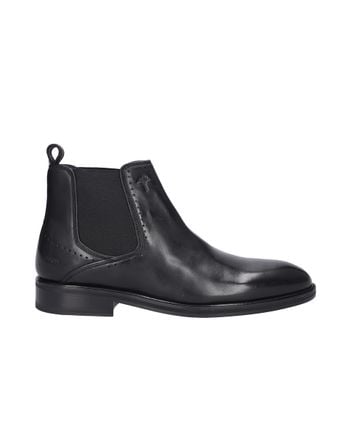 Chelsea boots