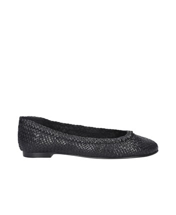 Ballet flats