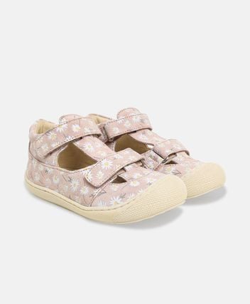 Sandals Puffy