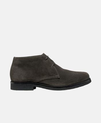 Desert boots