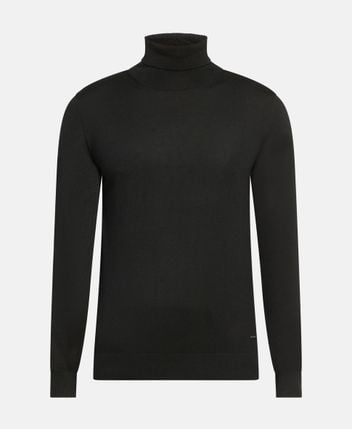 Wool pullover