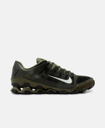Training shoes