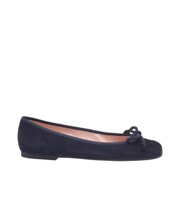 Ballet flats