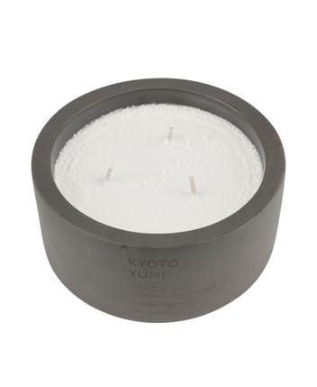 Scented candle