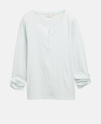 Long-sleeved top