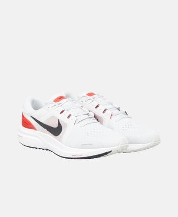 Running shoes Vomero 16