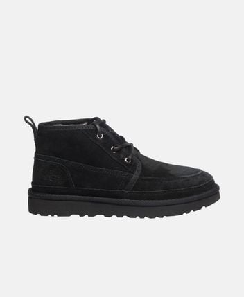 Lace-up boots