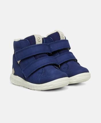 Winter ankle boots