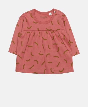 Long-sleeved top