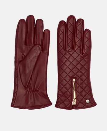 Leather gloves