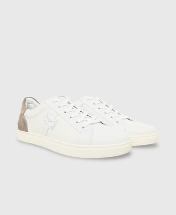 Platform sneakers