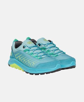 Trekking shoes