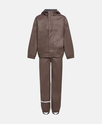 Puddle suit