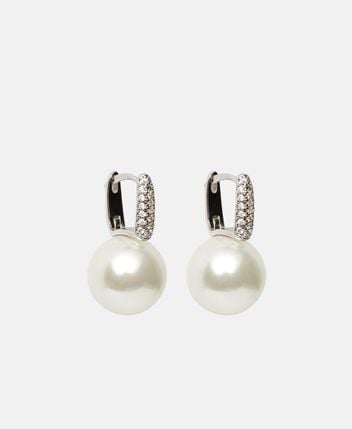 Pearl earrings