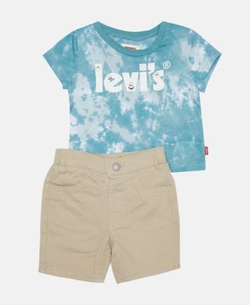 T-shirt and shorts set