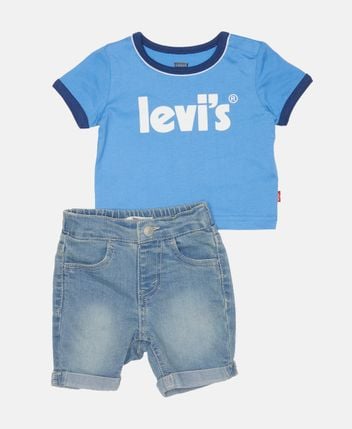 T-shirt and shorts set
