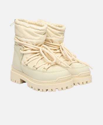Lace-up ankle boot