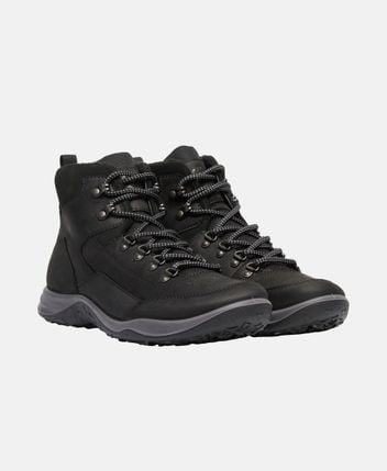Lace-up ankle boot