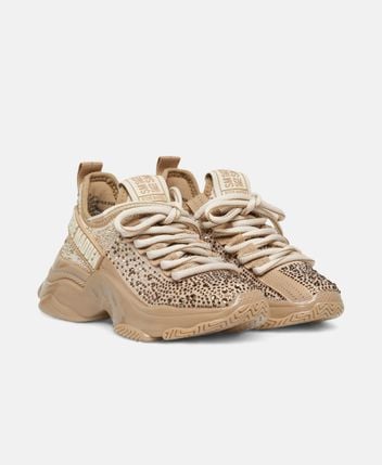 Chunky sneakers