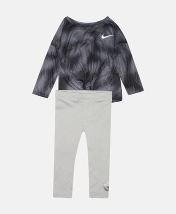 Jogging suit