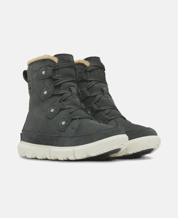 Winter boots