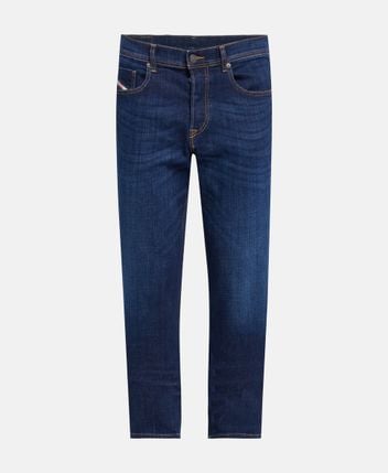 Straight-leg jeans