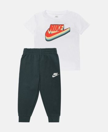 Jogging suit