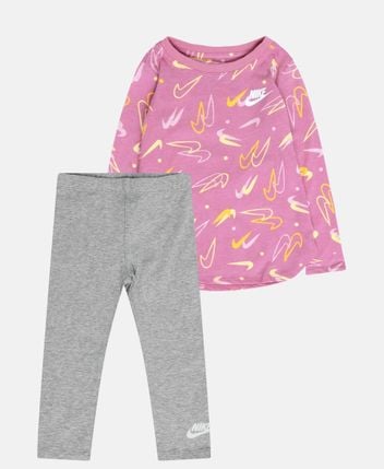 Long-sleeved shirt and leggings set