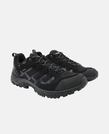 Trekking shoes