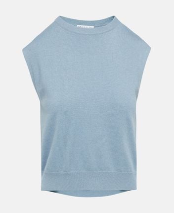 Knitted jumper