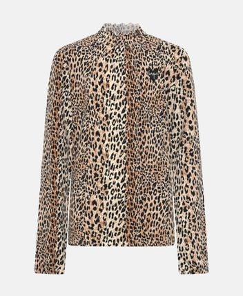 Long-sleeved top