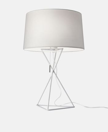 Table lamp