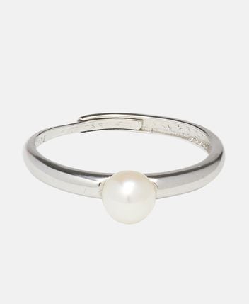 Pearl ring