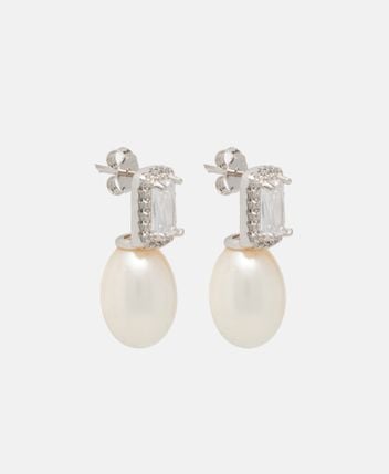 Pearl earrings