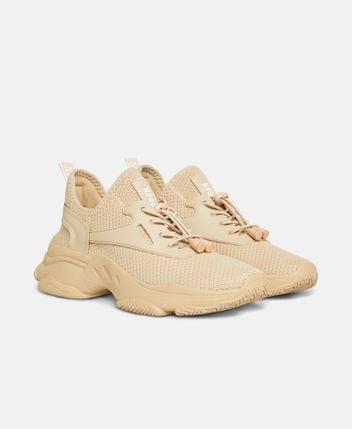 Chunky sneakers Match