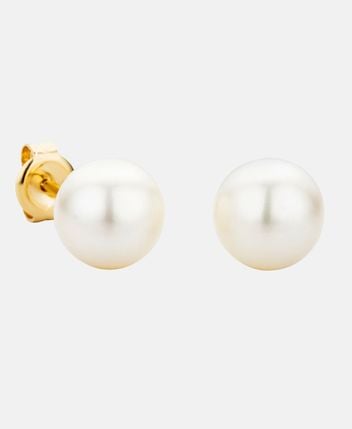 Pearl earrings