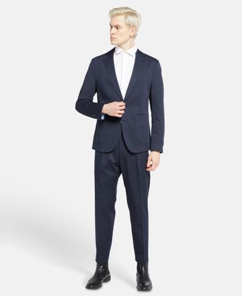 Suit