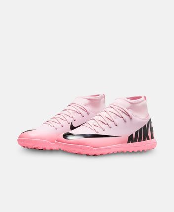 Indoor football shoes