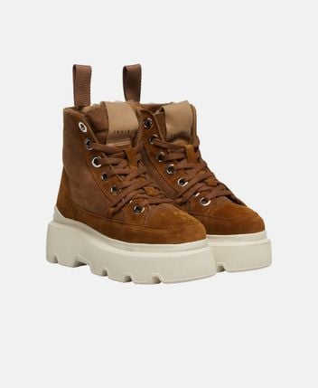 Winter boots