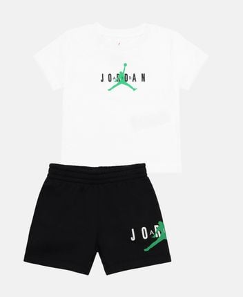 T-shirt and shorts set