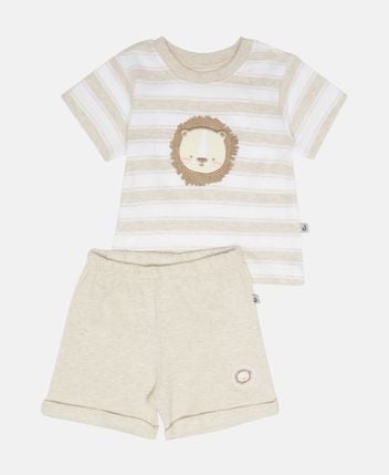 T-shirt and shorts set