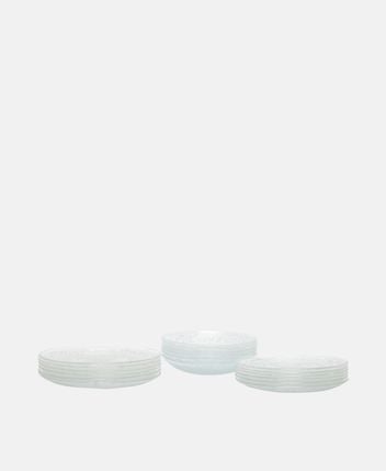Dinnerware set, 18-piece