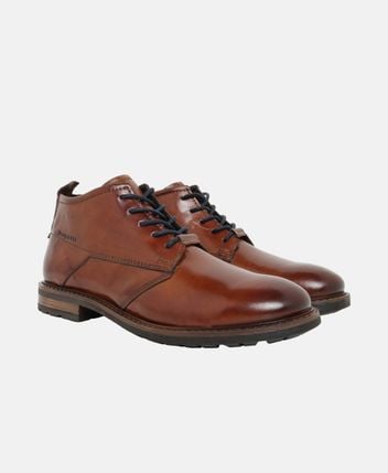 Desert boots