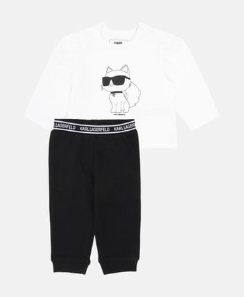 T-shirt & sweatpants set