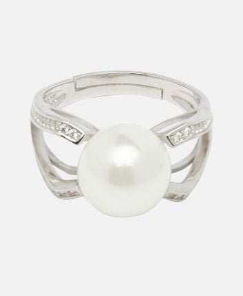 Pearl ring